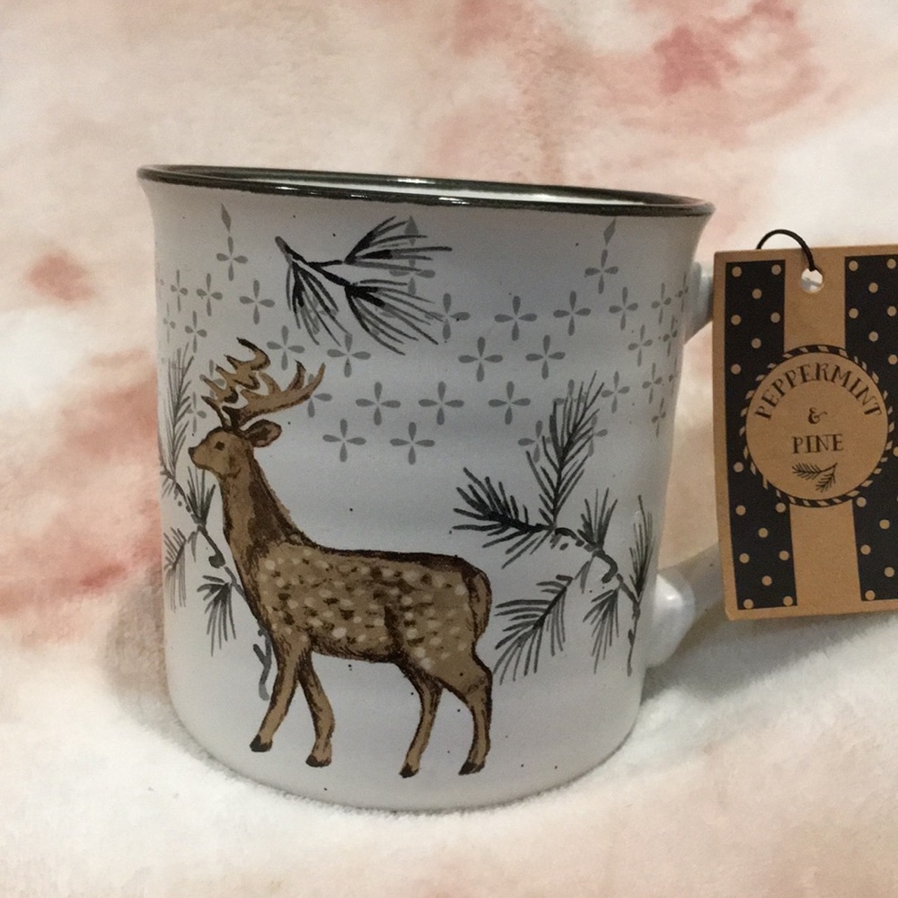 Winter Deer Elk Pine Forest Ceramic Coffee Mug NWT lrg 30 oz peppermint & pine